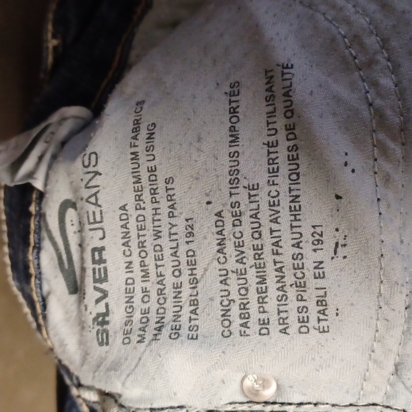 Silver Jeans "Suki" Mid Rise Capri- Sz. 26 - Picture 13 of 15